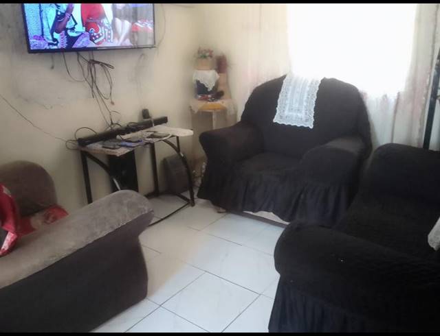 5 BEDROOM HOUSE FOR SALE IN DEVLAND